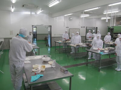 パウンドケーキの作り方について真剣に学習しています(^^)/