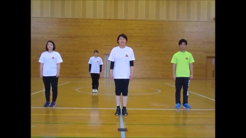 １～３年共通　保健体育　「エアロビ」