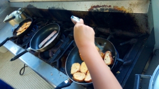 水泳部女子合宿フレンチトースト