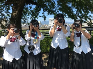 カメラを持ってパチリ☆