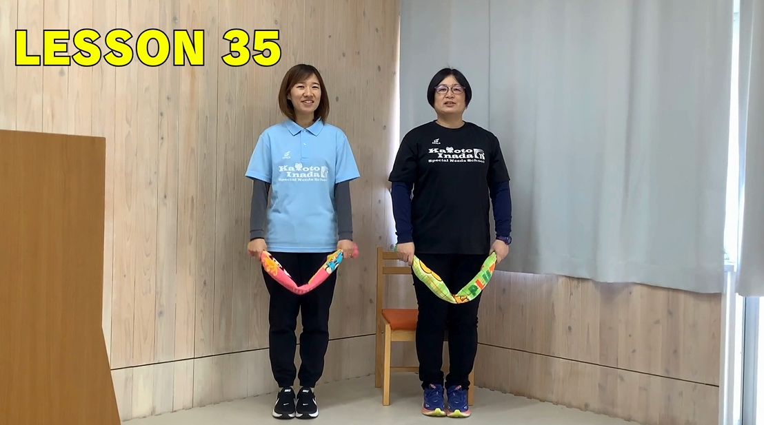 LESSON35 タオルを使った肩周りのストレッチ