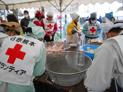 非常食の炊き出し