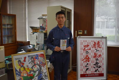 本校同窓会より助成金