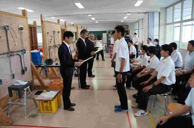 R5　河口君　表彰式