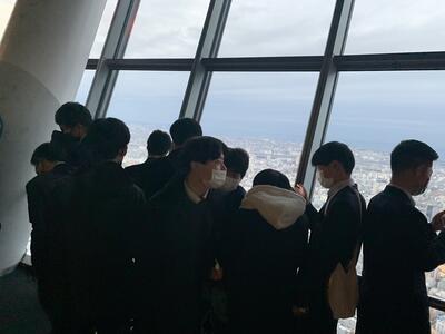 高い！都会！と驚いています