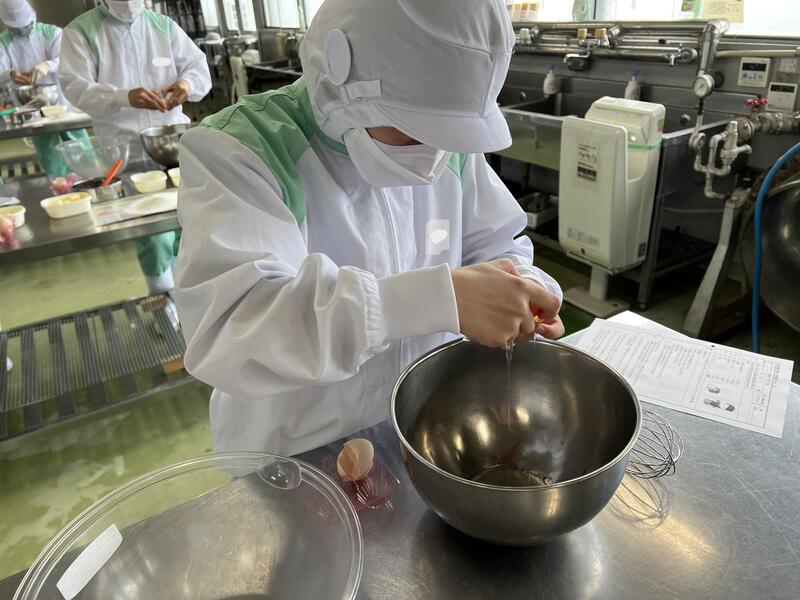 割卵は慎重に･･･