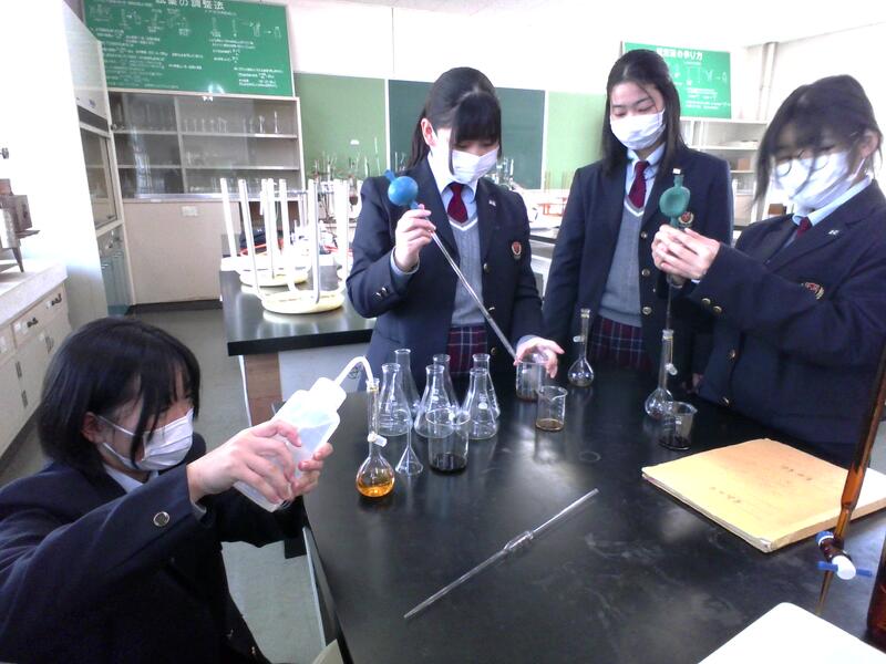 ２種類のしょう油をそれぞれ希釈