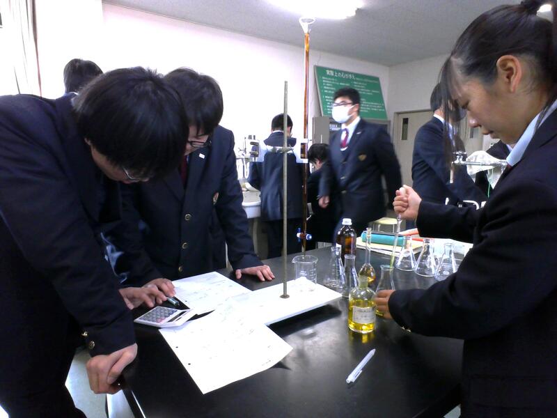 先に計算をしておおよその滴定値を調べる