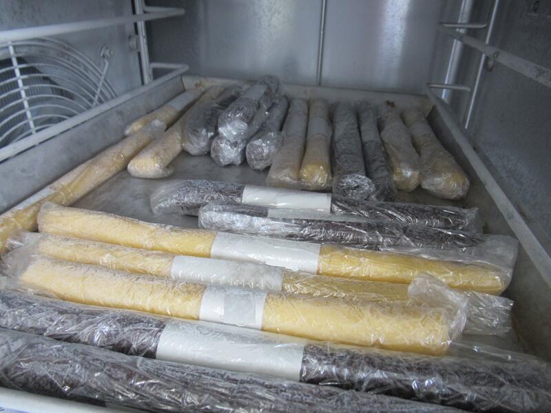 棒状に成形して冷凍する