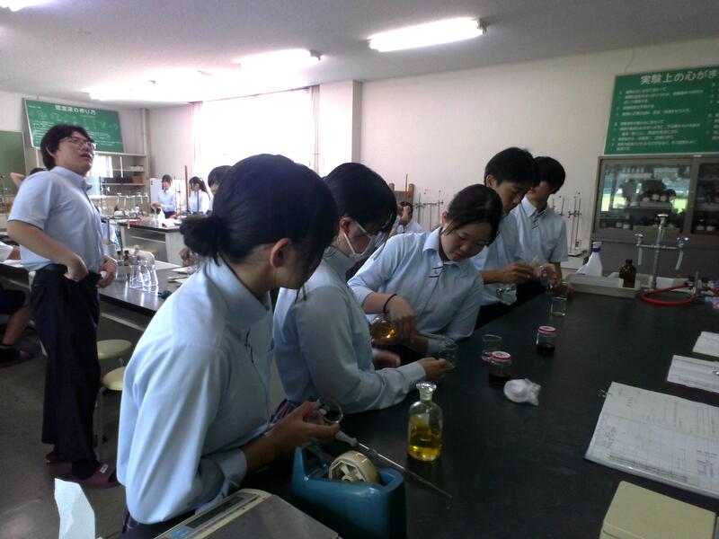 試料のしょうゆは２種類