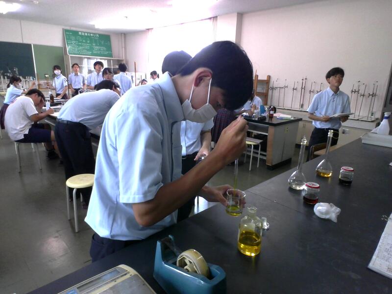 指示薬を加える