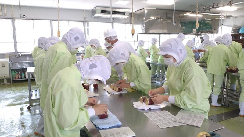 ラベルを貼ります