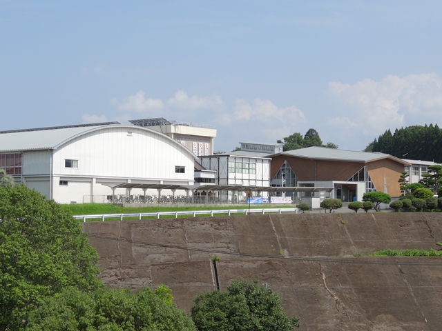 管理棟5 管理棟5