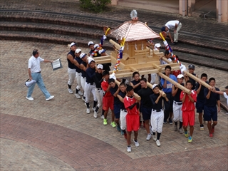 みこし担ぎ練習8