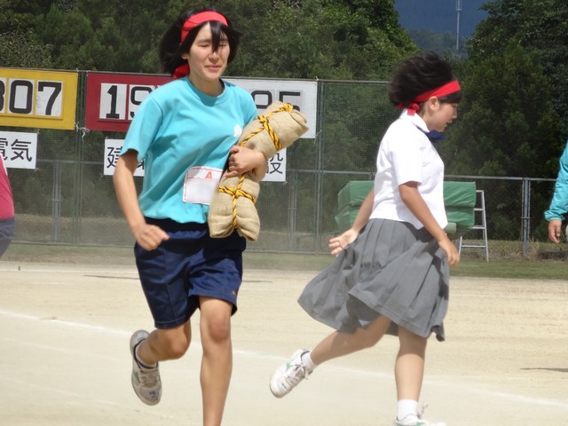 俵かつぎリレー3