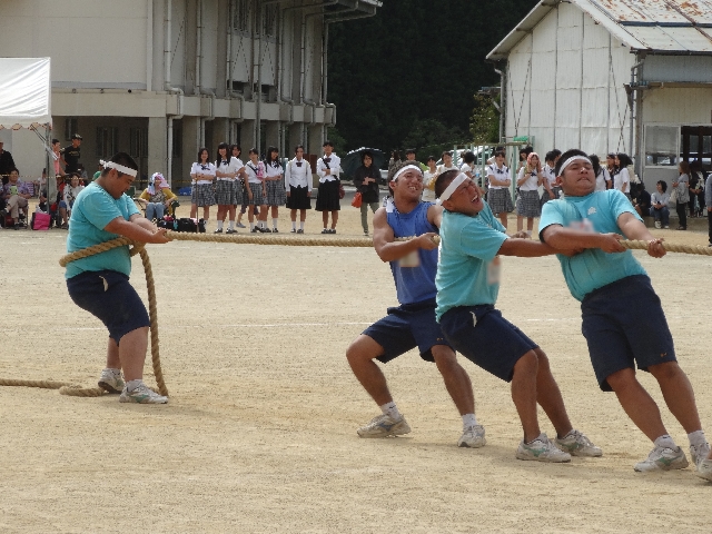 綱引き決勝6