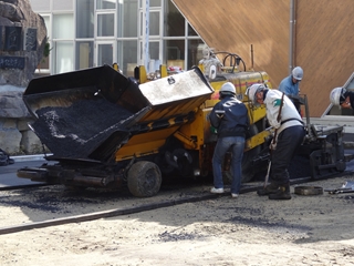 ミニアスファルトフィニッシャ2