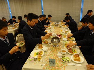 生徒朝食2