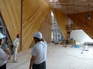 管理棟8 管理棟8