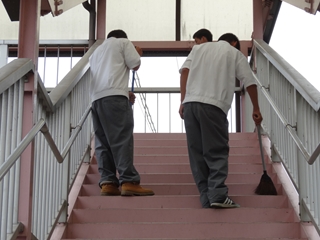 駅の清掃6 駅の清掃6