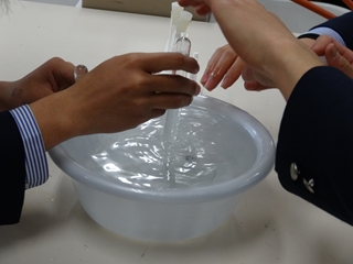 アセチレンの発生2