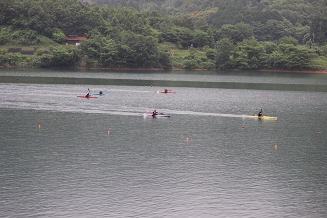 カヌー4 カヌー4