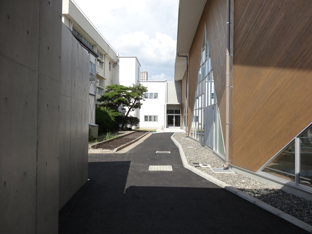 管理棟外周2 管理棟外周2