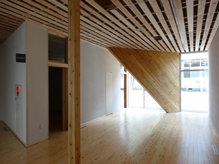 管理棟1階8 管理棟1階8