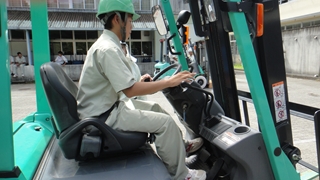 フォークリフト7