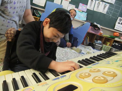 これは何の音かな～！