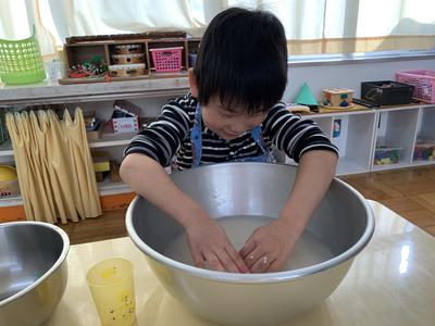 まずはもち米あらいから！