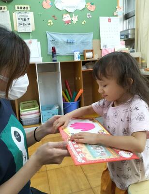 お誕生カードのプレゼント！