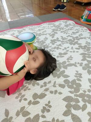 ボールから音がするよ。