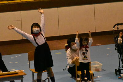 虹を歌ったよ。