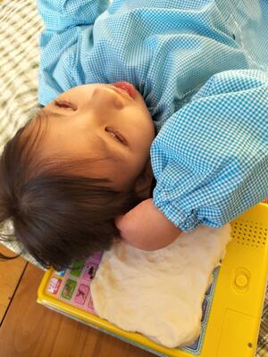 軟やわ粘土で遊んだよ。