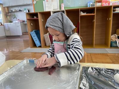 あんこをうすーく伸ばしたよ！