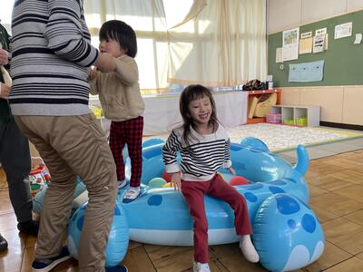 お友達とジャンプ！ジャンプ！