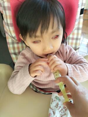 お茶上手に飲めるよ。