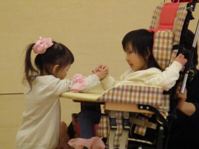 一緒に握手しよう！