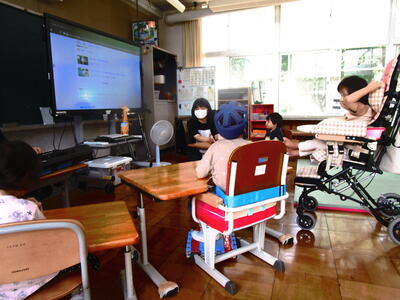 A2組さんに遊びに行きました。