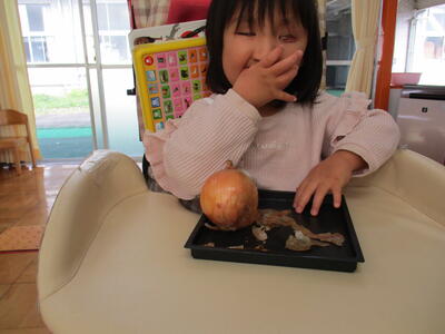 玉ねぎの皮を剥きました！