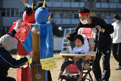 キックで鬼を一撃！