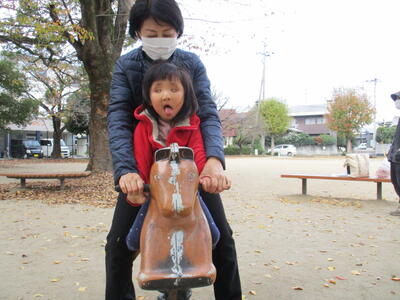 パカパカ、ユラユラ。楽しい！