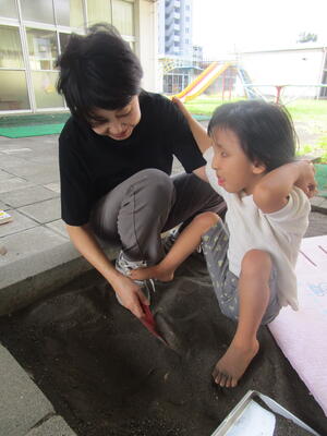 砂場！　久しぶり!!