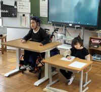 司会進行の様子