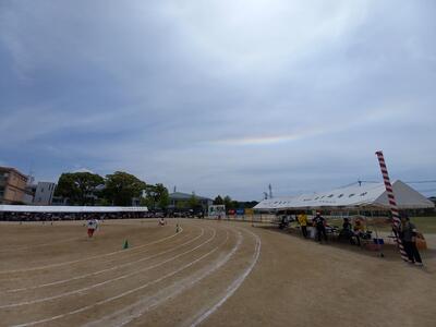 体育祭午後、虹がかかってました！