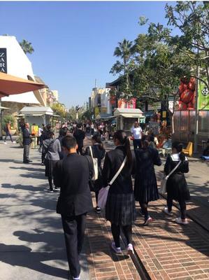 ④ファーマーズマーケット内②