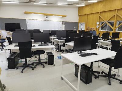 CAD室全体