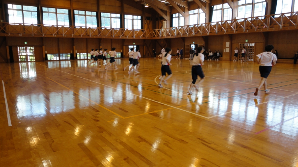 小国高等学校画像