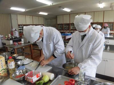 プロを目指してます！